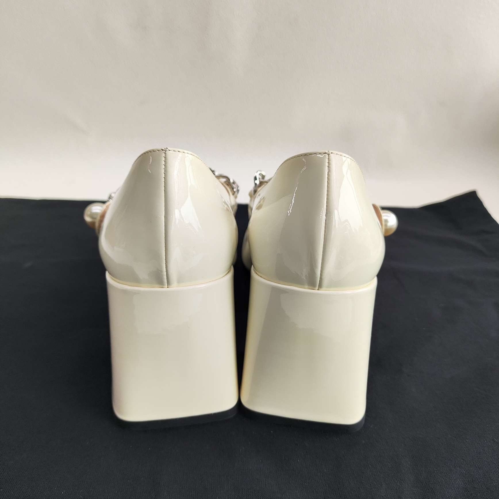 Miu Miu Miu Miu Patent Beige Lowtop Sneakers us_6 Women Size US 6 / IT 36 - 5 Thumbnail