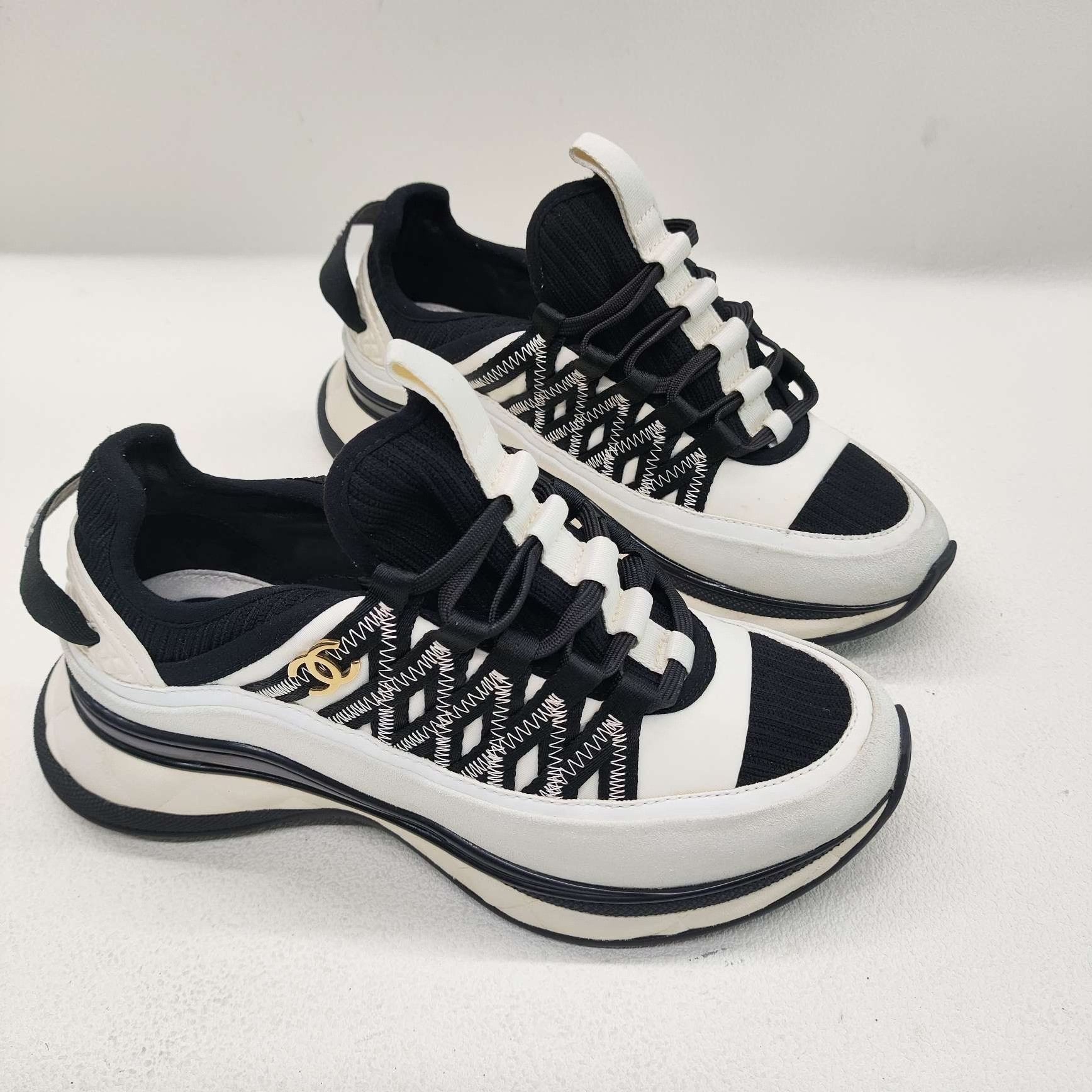 Chanel Chanel Leather Multi Lowtop Sneakers us_6 Women Size US 6 / IT 36 - 3 Thumbnail