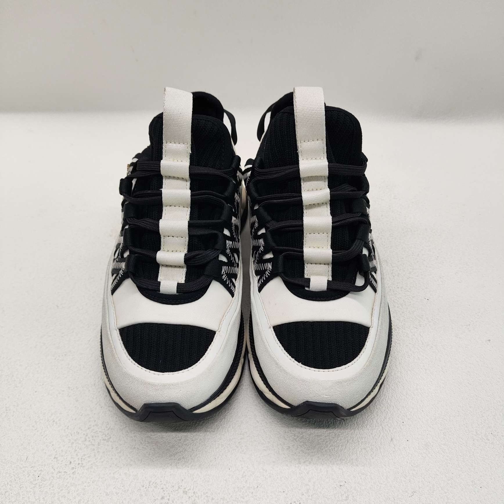 Chanel Chanel Leather Multi Lowtop Sneakers us_6 Women Size US 6 / IT 36 - 2 Thumbnail
