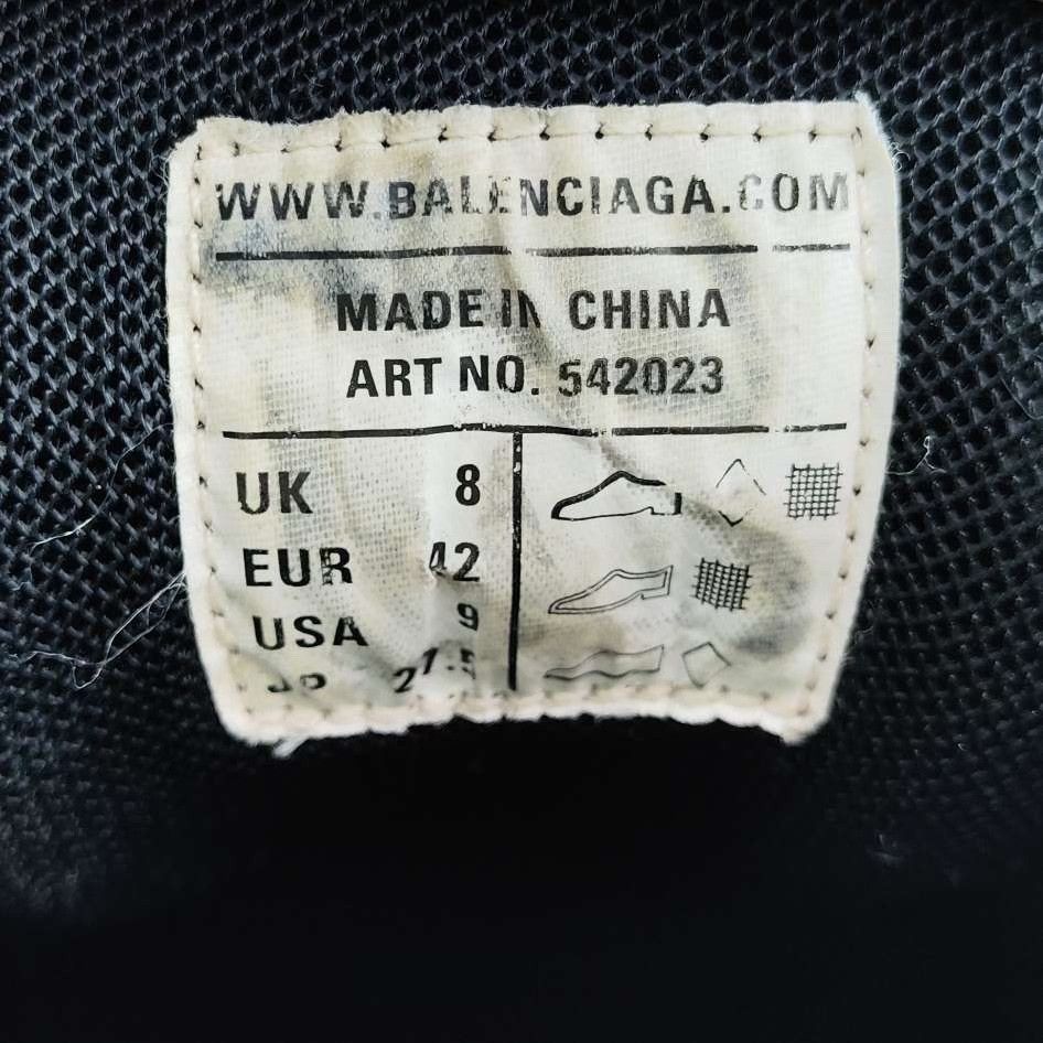 Balenciaga Balenciaga Distressed Black Lowtop Sneakers 9 Men Size US 9 / EU 42 - 6 Thumbnail