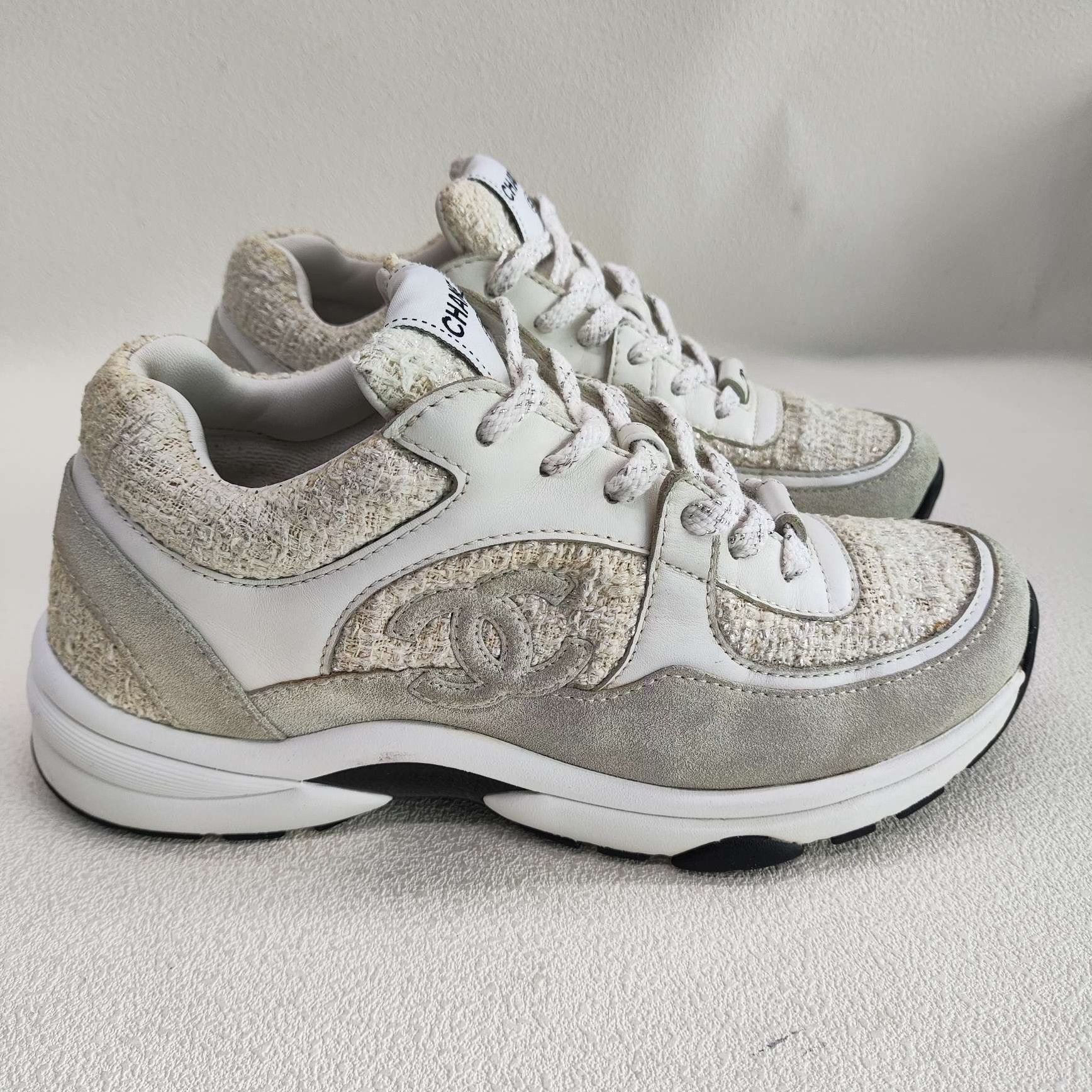 Chanel Chanel Casual White Lowtop Sneakers us_6-5 Women Size US 6.5 / IT 36.5 - 4 Thumbnail