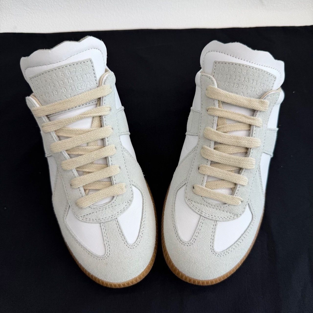 Maison Margiela Maison Margiela White Lowtop Sneakers us_5 Women Size US 5 / IT 35 - 9 Thumbnail