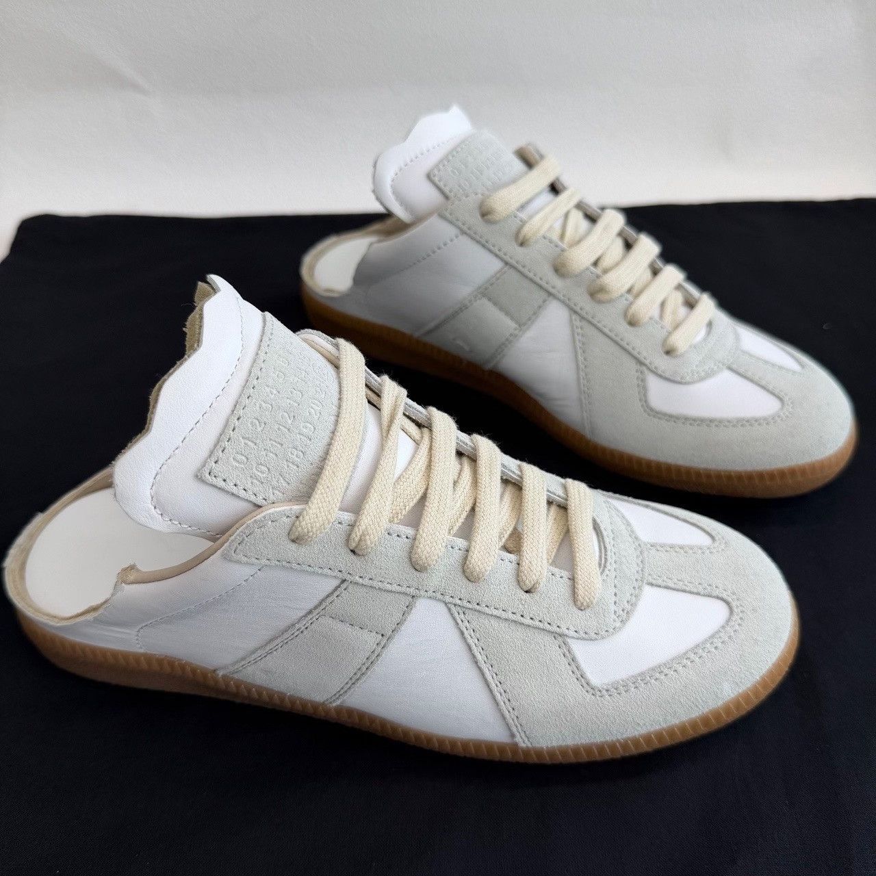 Maison Margiela Maison Margiela White Lowtop Sneakers us_5 Women Size US 5 / IT 35 - 3 Thumbnail