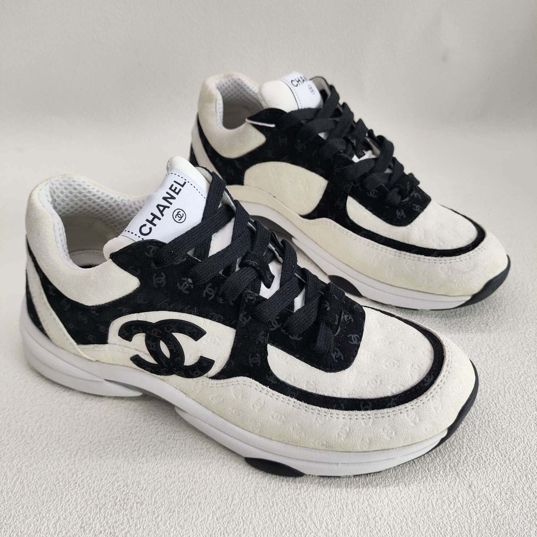 Chanel Chanel Casual Black Lowtop Sneakers us_8-5 Women Size US 8.5 / IT 38.5 - 3 Thumbnail