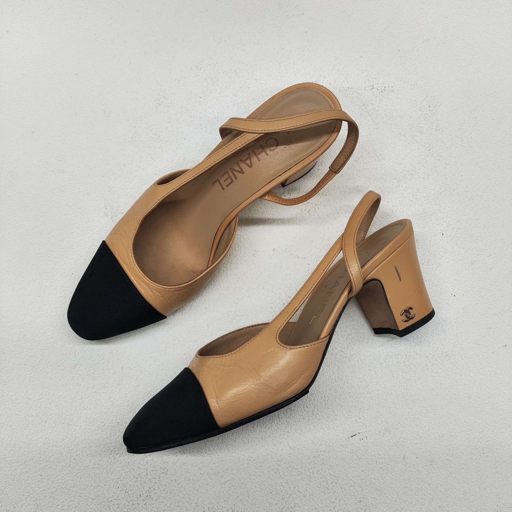 Chanel Chanel Black Sandals us_6 Women Size US 6 / IT 36 - 8 Thumbnail