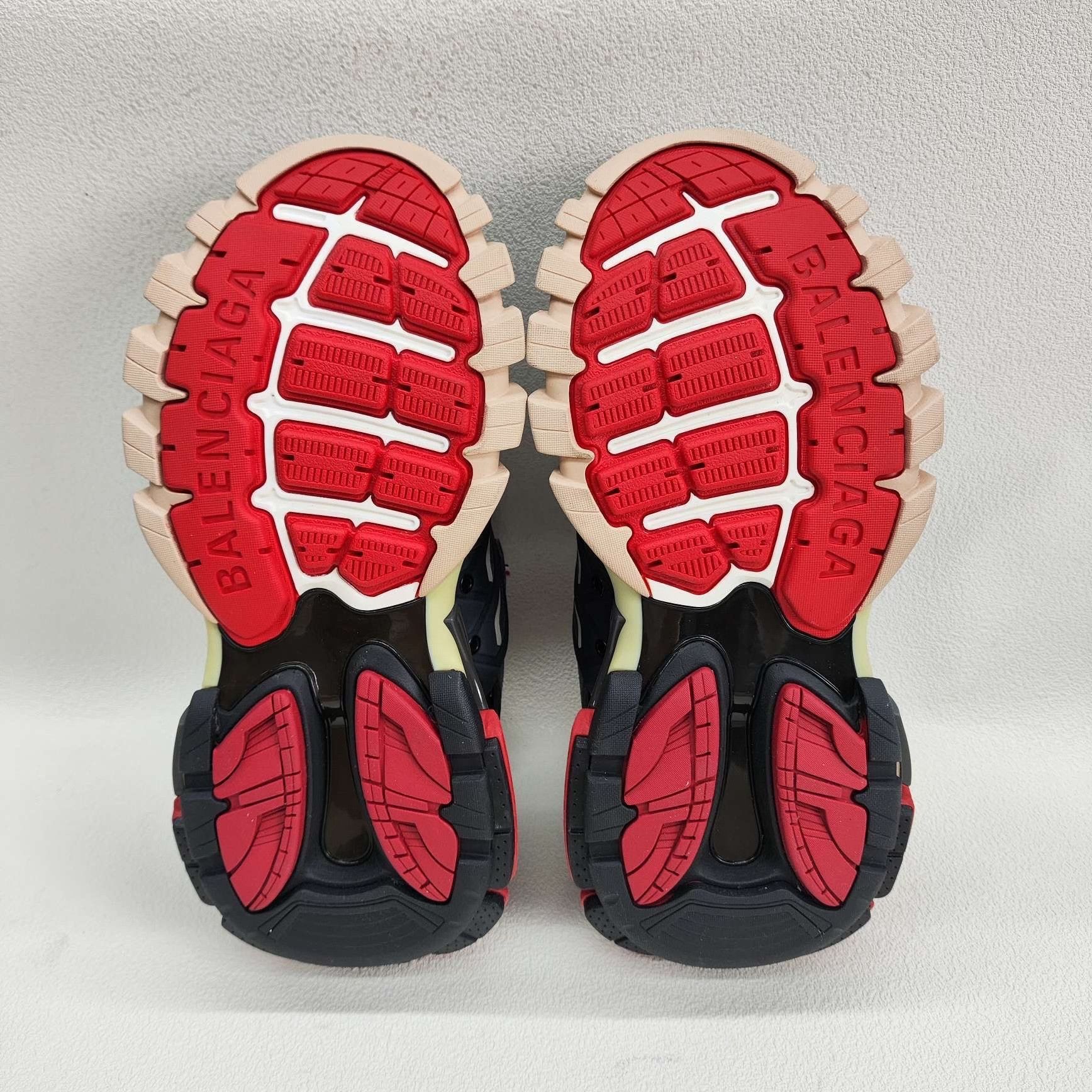 Balenciaga Balenciaga Multi Lowtop Sneakers us_6-5 Women Size US 6.5 / IT 36.5 - 7 Thumbnail