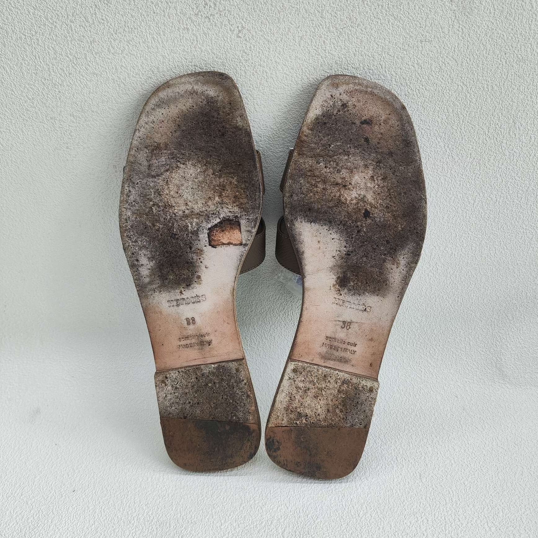 Hermes Hermes Gray Sandals us_7-5 Women Size US 7.5 / IT 37.5 - 7 Thumbnail