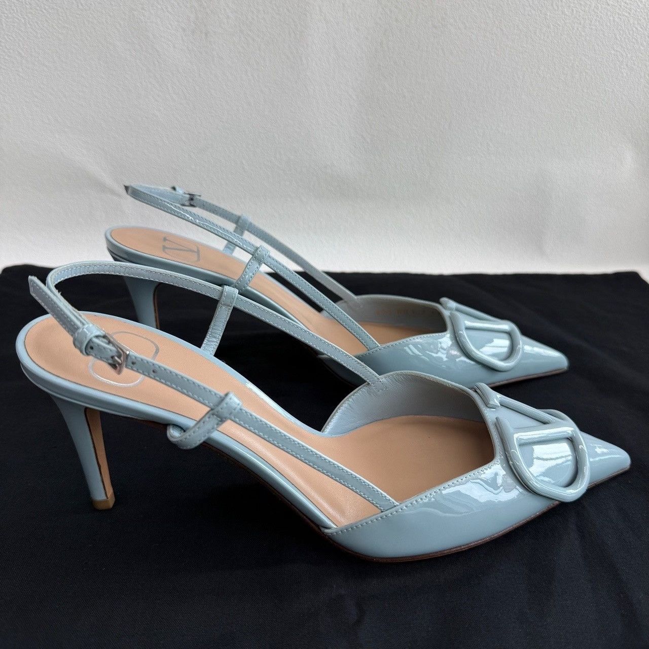 Valentino Valentino Retro Blue Sandals us_6-5 Women Size US 6.5 / IT 36.5 - 4 Thumbnail