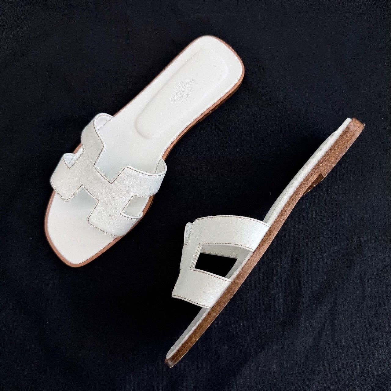 Hermes Hermes White Sandals us_8-5 Women Size US 8.5 / IT 38.5 - 8 Thumbnail
