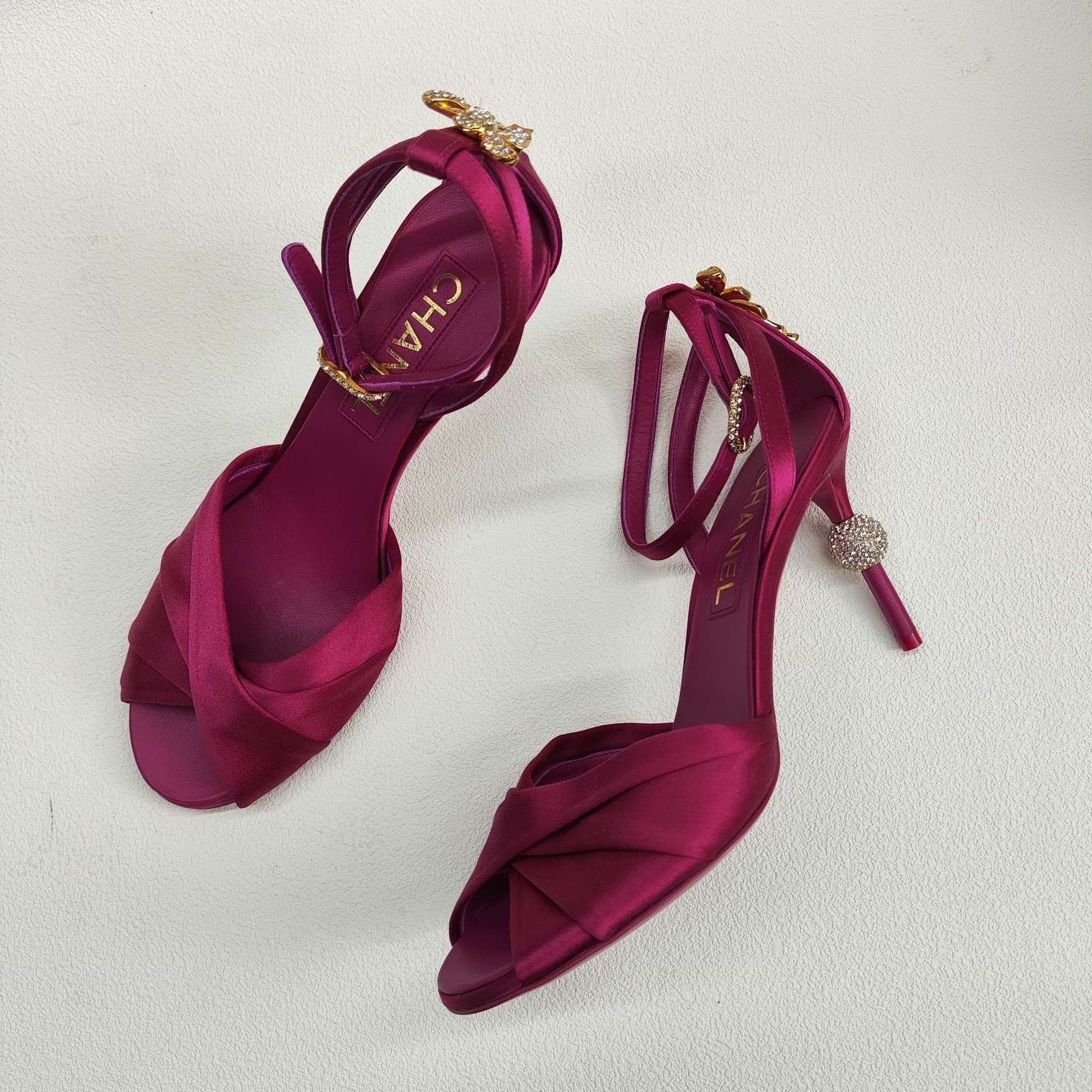 Chanel Chanel Red Sandals us_6-5 Women Size US 6.5 / IT 36.5 - 8 Thumbnail