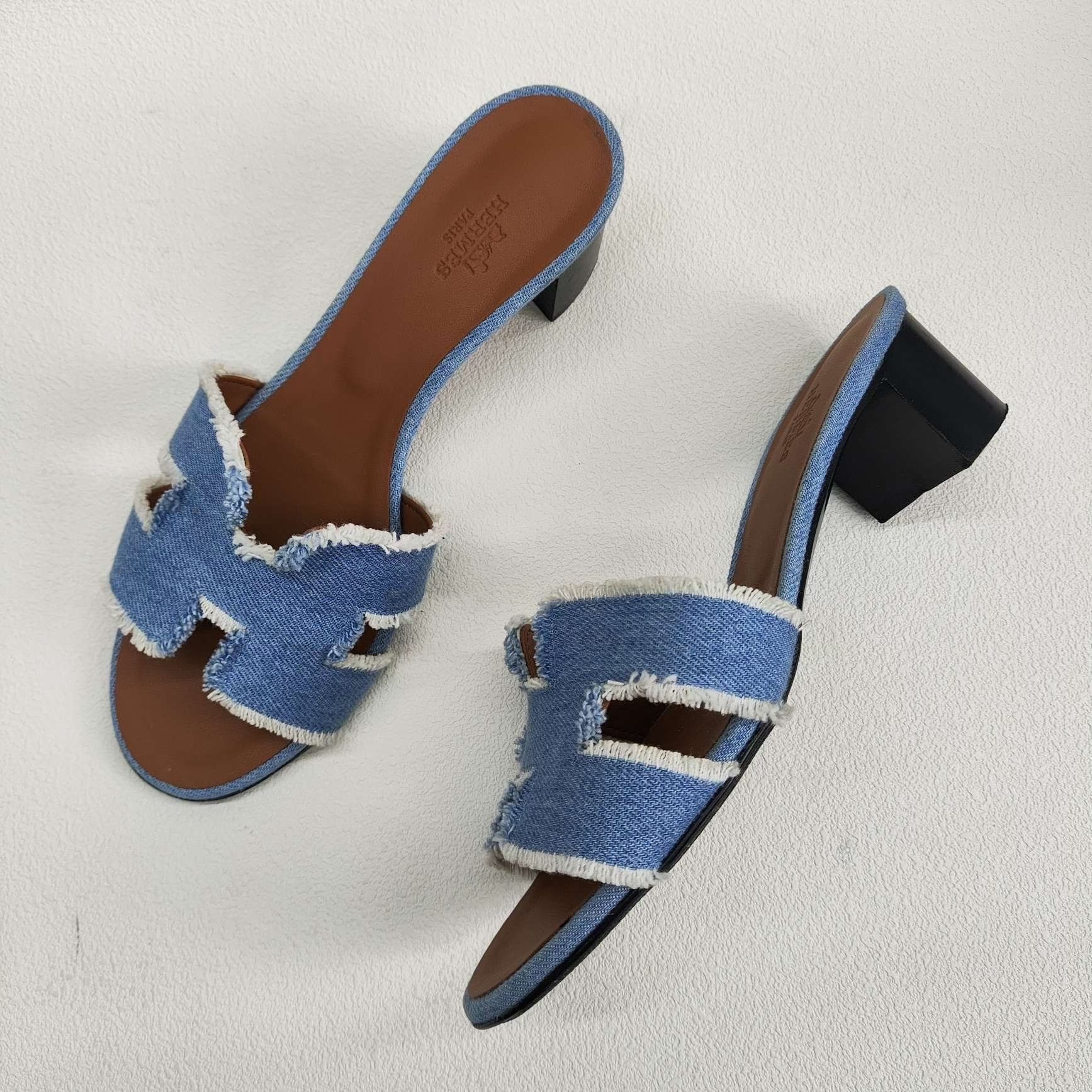 Hermes Hermes Blue Sandals us_6-5 Women Size US 6.5 / IT 36.5 - 8 Thumbnail