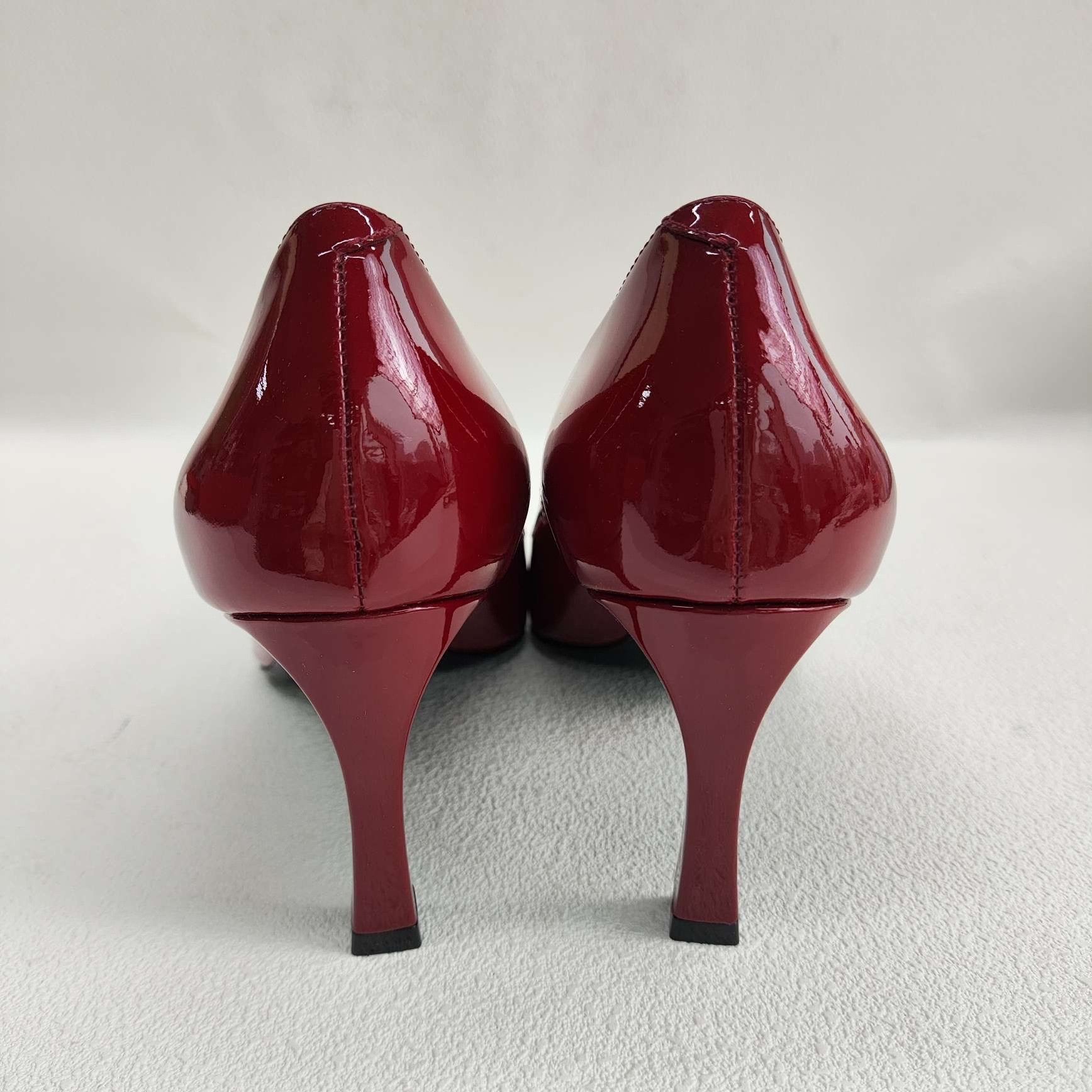 Roger Vivier Roger Vivier Retro Red Lowtop Sneakers us_7-5 Women Size US 7.5 / IT 37.5 - 5 Thumbnail
