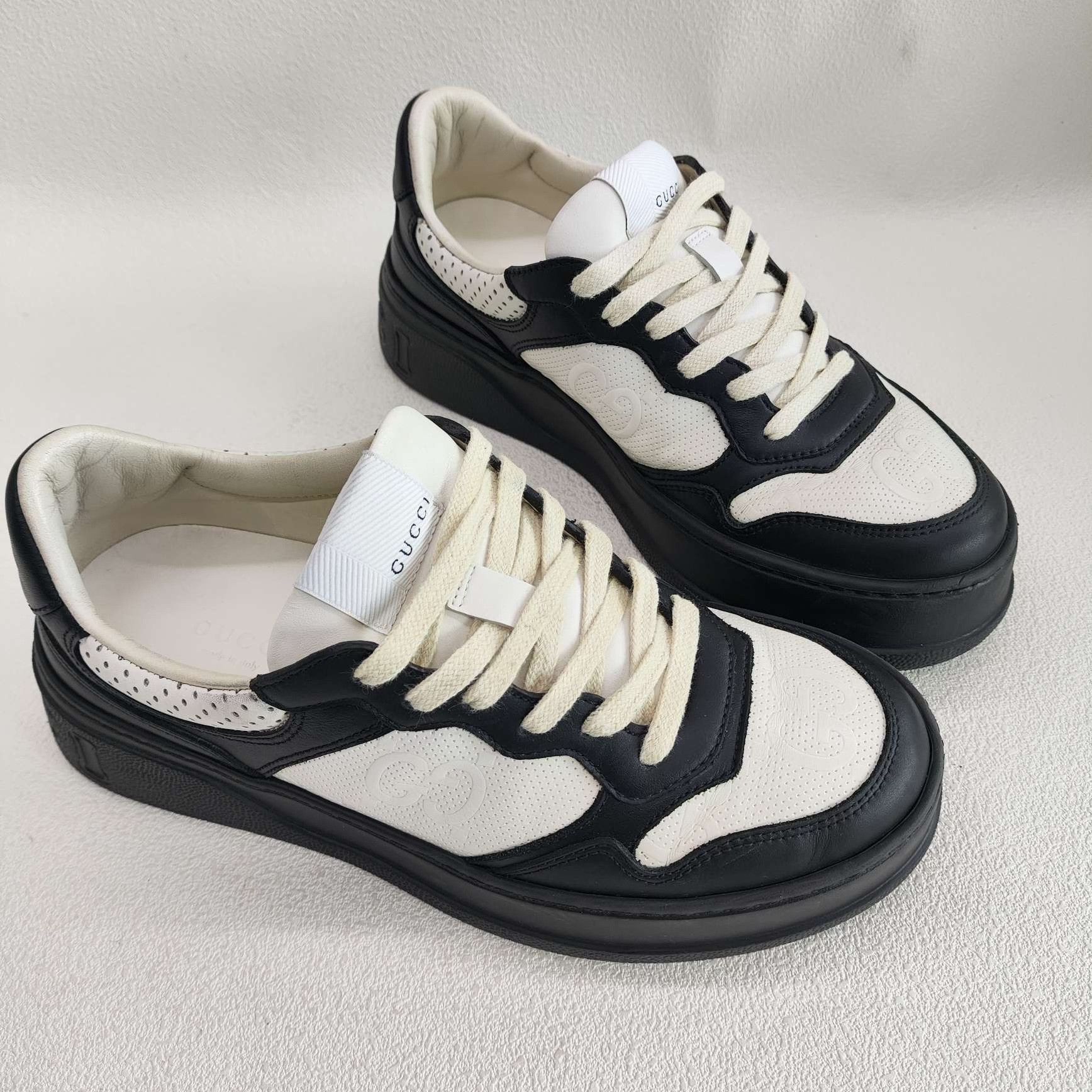 Gucci Gucci Casual Printed Black Lowtop Sneakers us_6-5 Women Size US 6.5 / IT 36.5 - 3 Thumbnail