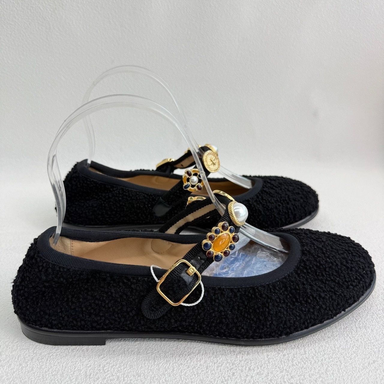 Chanel Chanel Wool Black Lowtop Sneakers us_7-5 Women Size US 7.5 / IT 37.5 - 4 Thumbnail