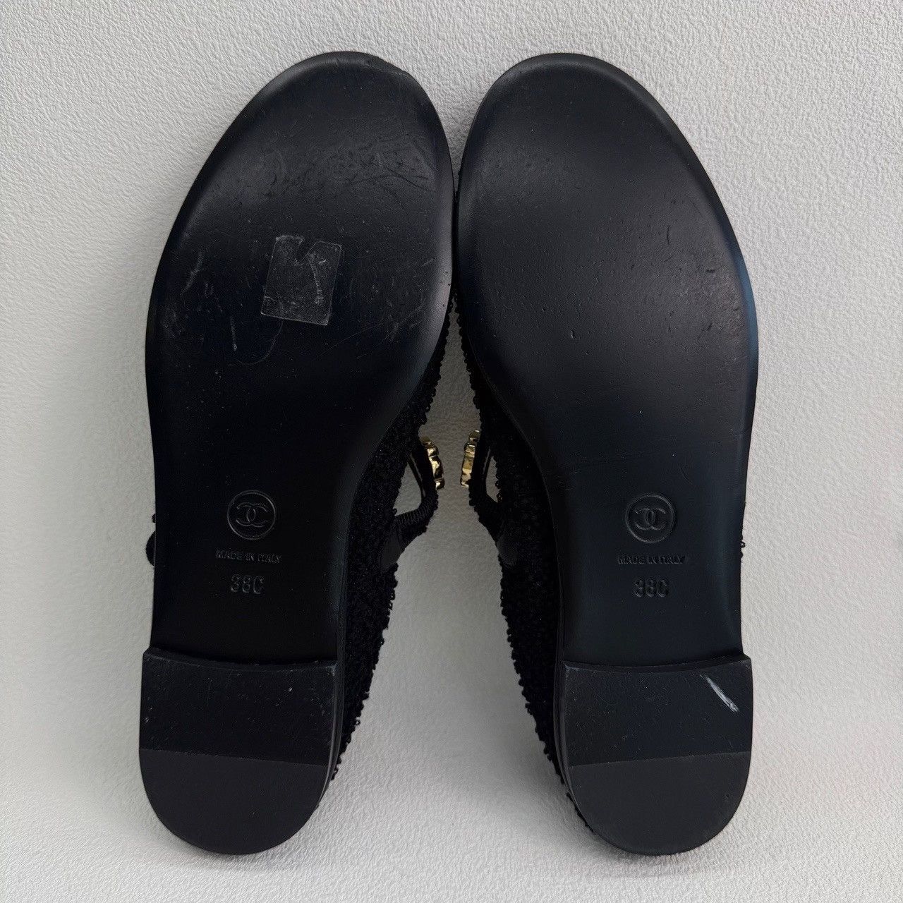 Chanel Chanel Wool Black Lowtop Sneakers us_7-5 Women Size US 7.5 / IT 37.5 - 7 Thumbnail