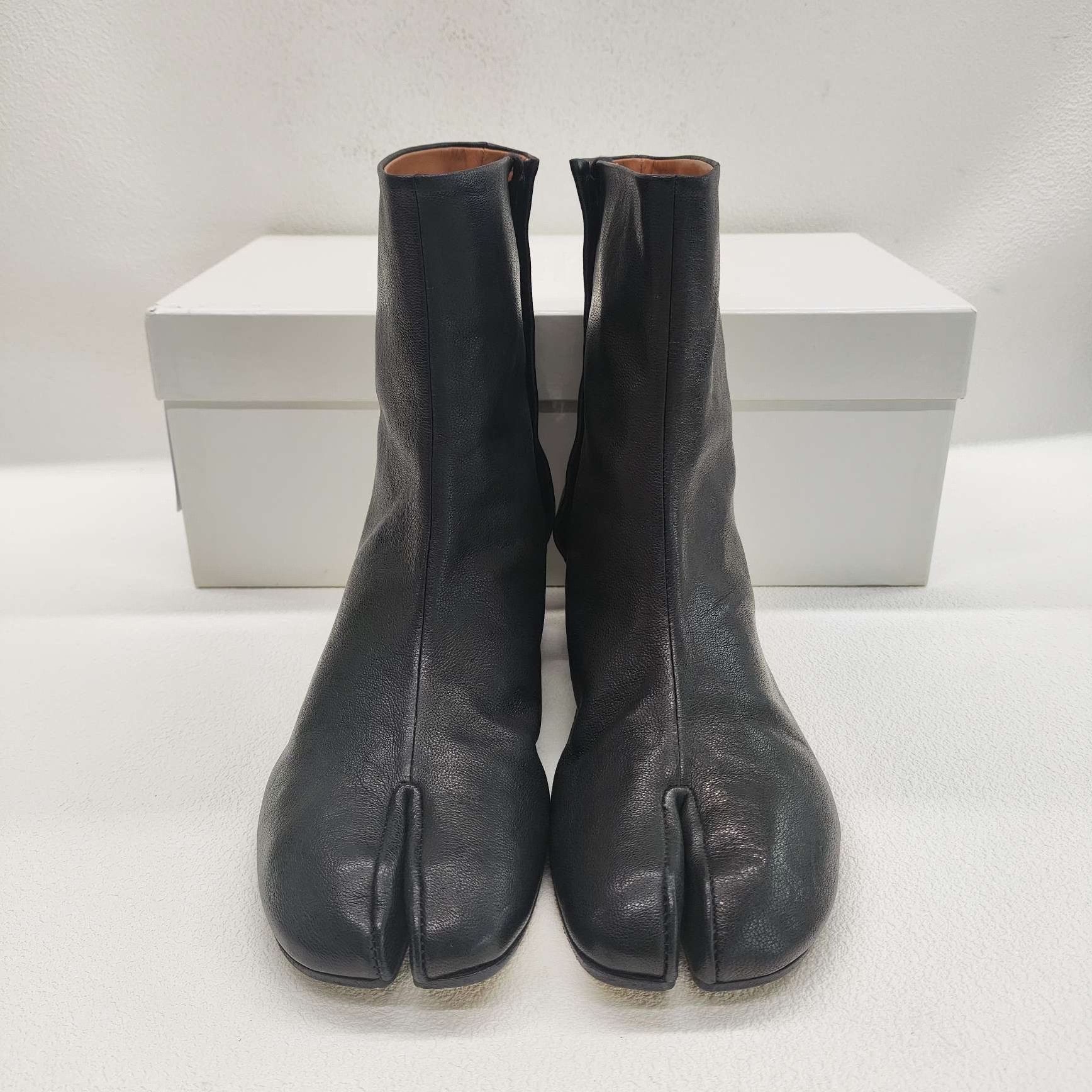 Maison Margiela Maison Margiela Leather Black Boots us_6 Women Size US 6 / IT 36 - 2 Thumbnail