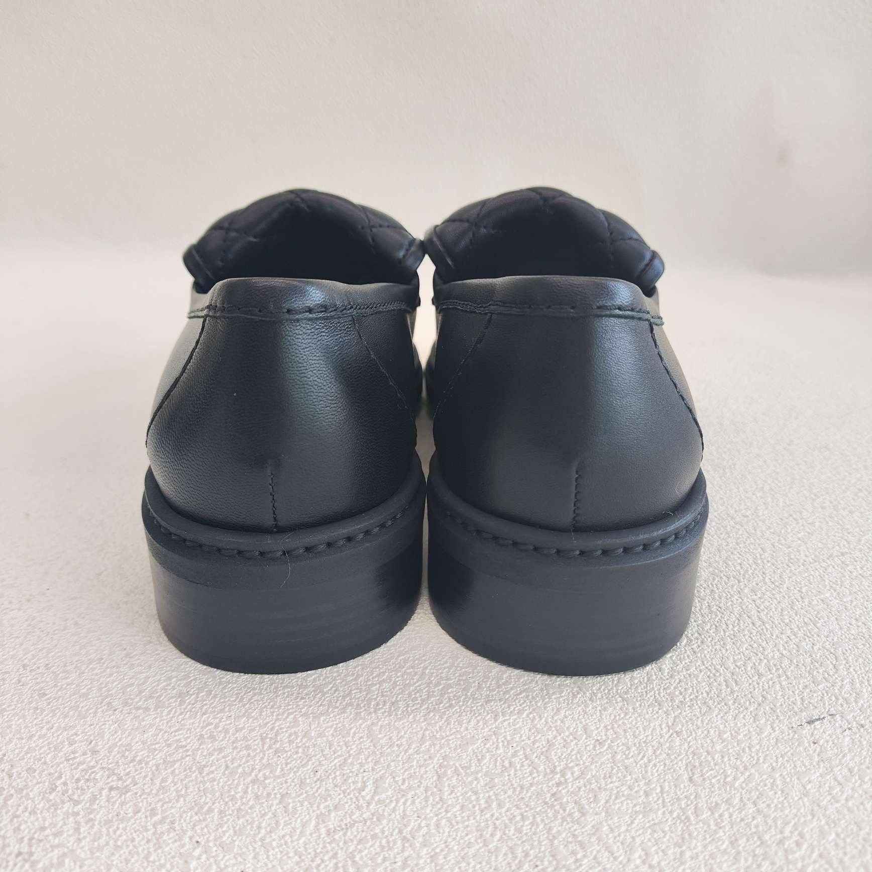Chanel Chanel Black Lowtop Sneakers us_6 Women Size US 6 / IT 36 - 5 Thumbnail