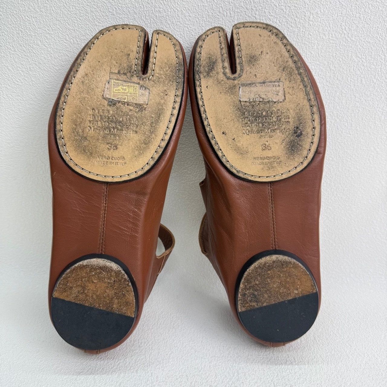 Maison Margiela Maison Margiela Leather Brown Lowtop Sneakers us_6 Women Size US 6 / IT 36 - 7 Thumbnail