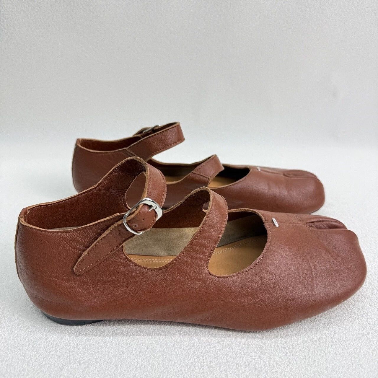 Maison Margiela Maison Margiela Leather Brown Lowtop Sneakers us_6 Women Size US 6 / IT 36 - 4 Thumbnail