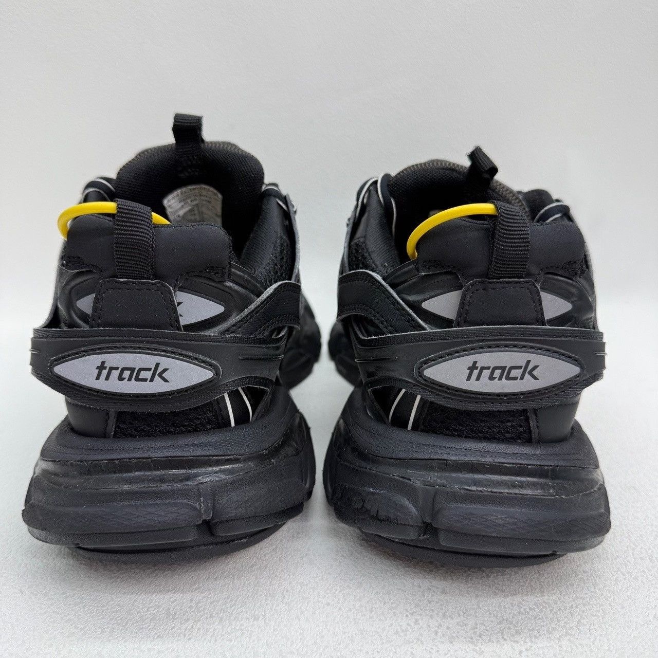 Balenciaga Balenciaga Distressed Black Lowtop Sneakers 7.5 Men Size US 7.5 / EU 40-41 - 5 Thumbnail