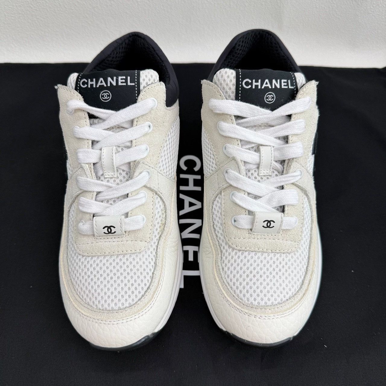 Chanel Chanel Running Black Lowtop Sneakers us_6 Women Size US 6 / IT 36 - 2 Thumbnail