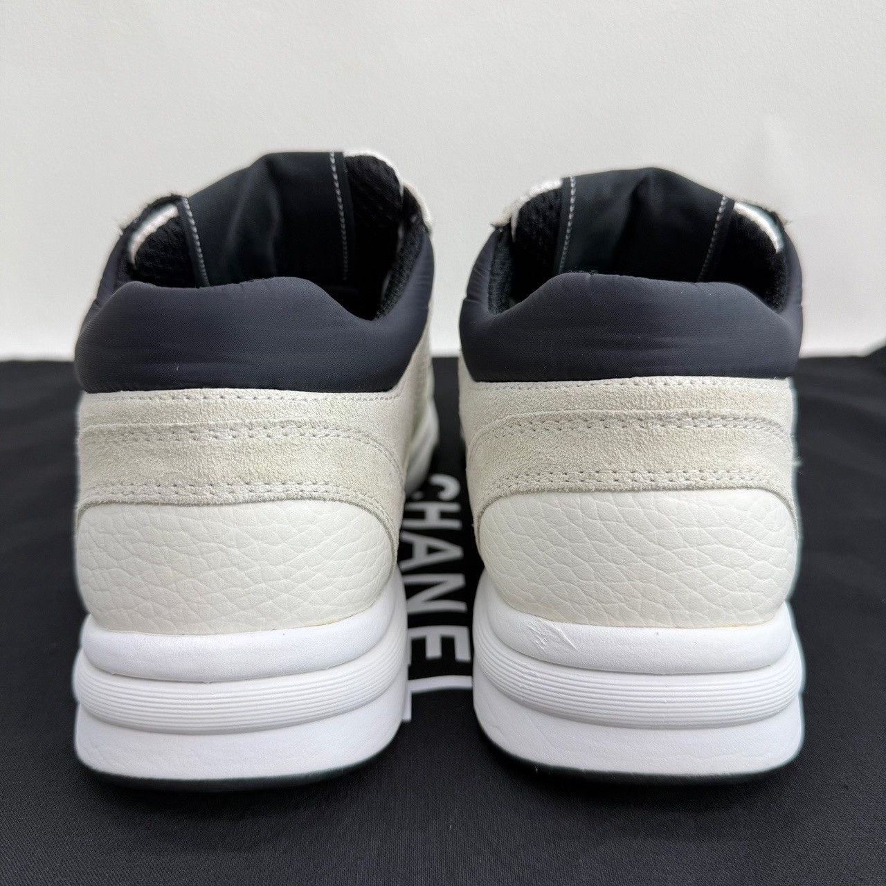 Chanel Chanel Running Black Lowtop Sneakers us_6 Women Size US 6 / IT 36 - 5 Thumbnail