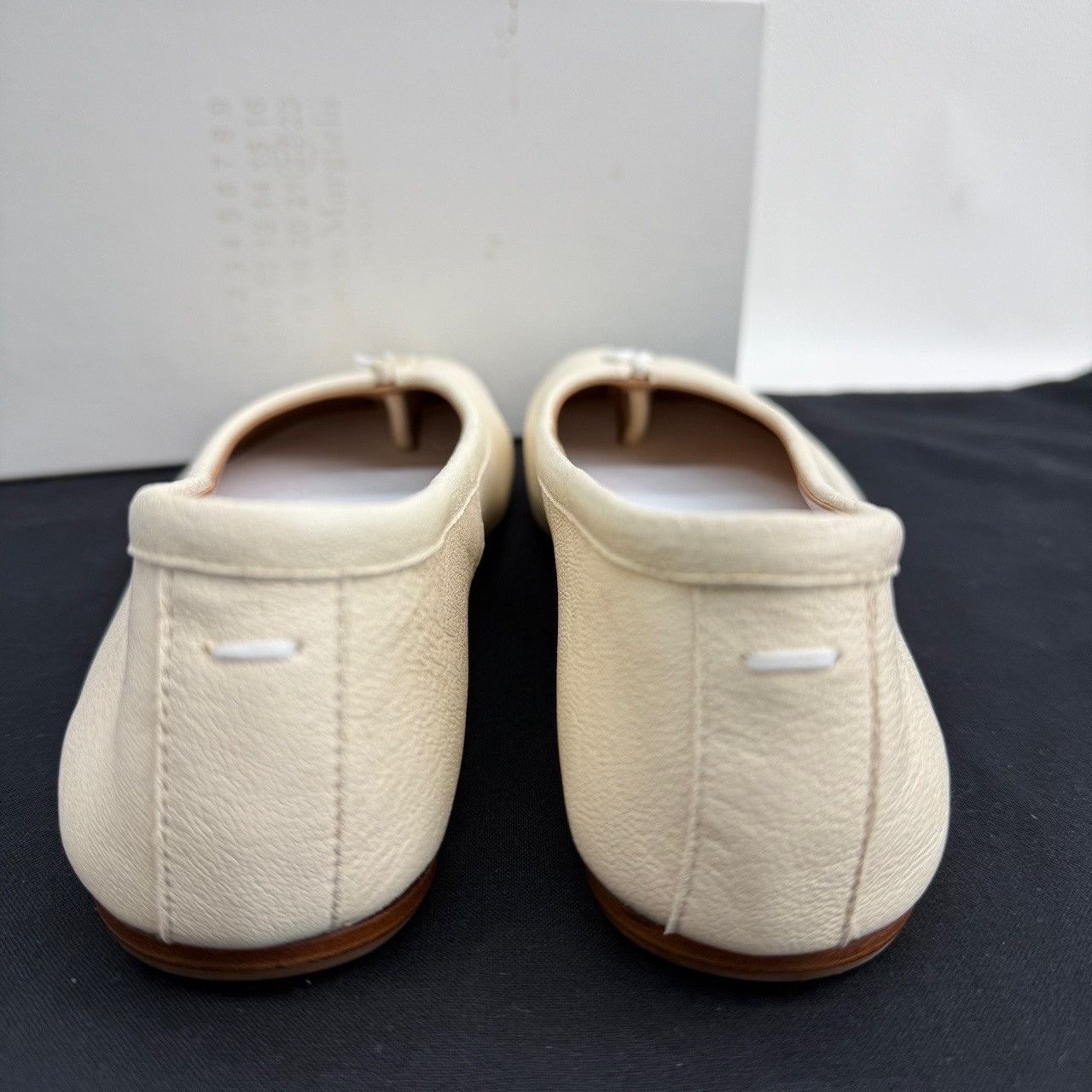Maison Margiela Maison Margiela White Lowtop Sneakers us_6 Women Size US 6 / IT 36 - 6 Thumbnail