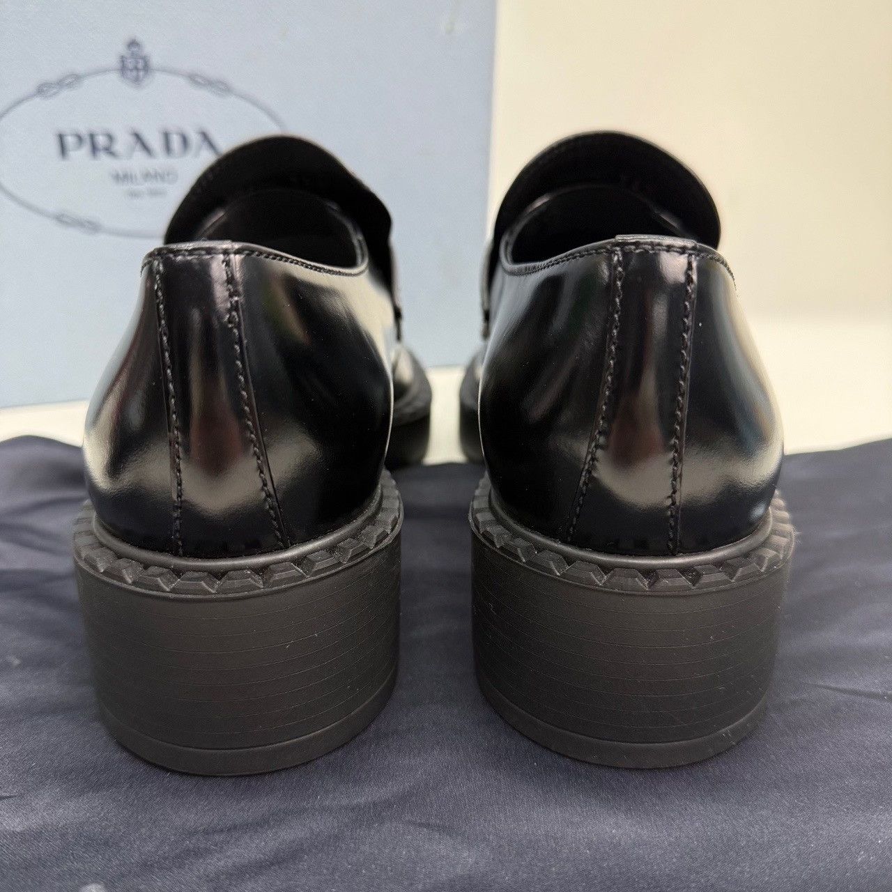 Prada Prada Retro Black Lowtop Sneakers us_5 Women Size US 5 / IT 35 - 6 Thumbnail