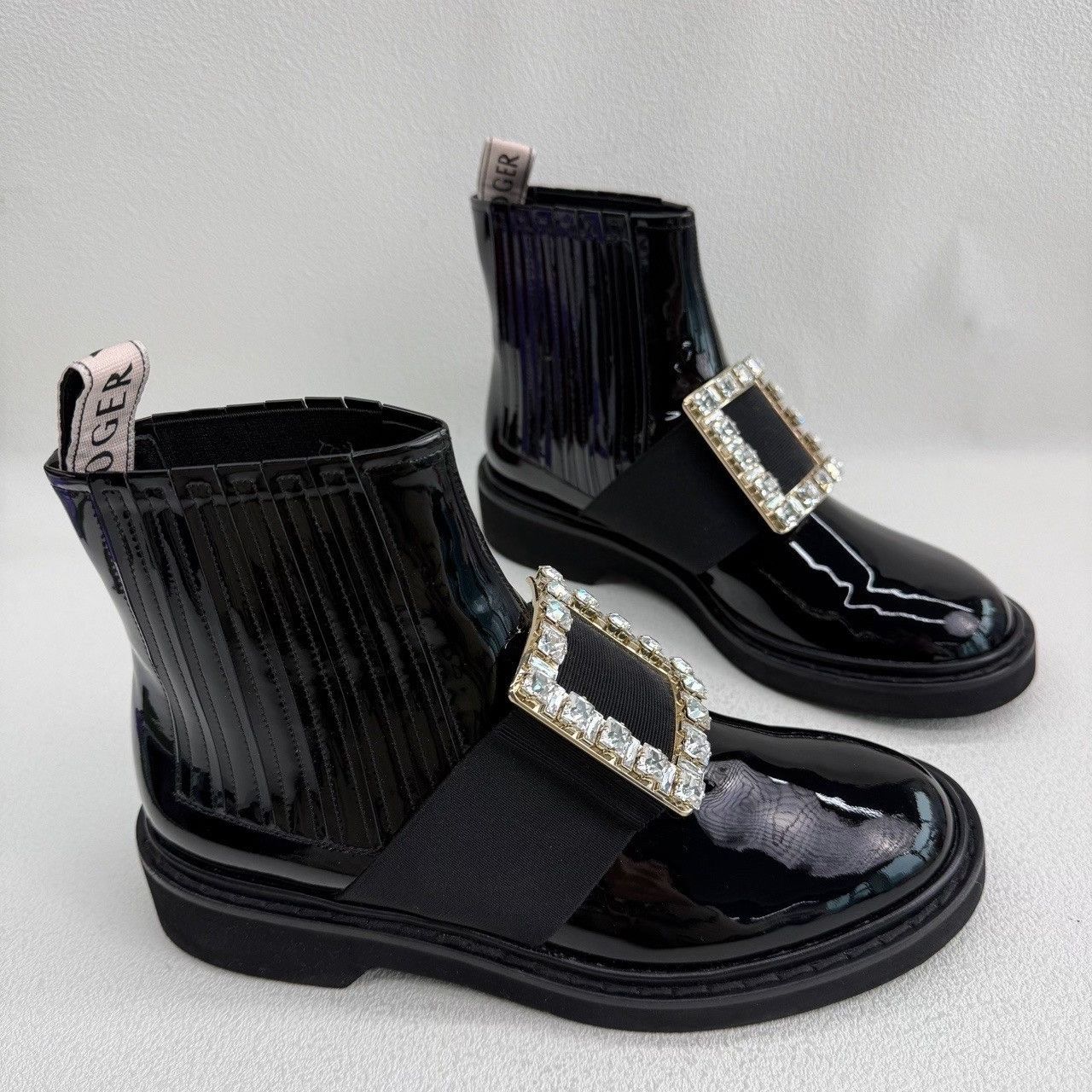 Roger Vivier Roger Vivier Retro Black Boots us_6 Women Size US 6 / IT 36 - 3 Thumbnail