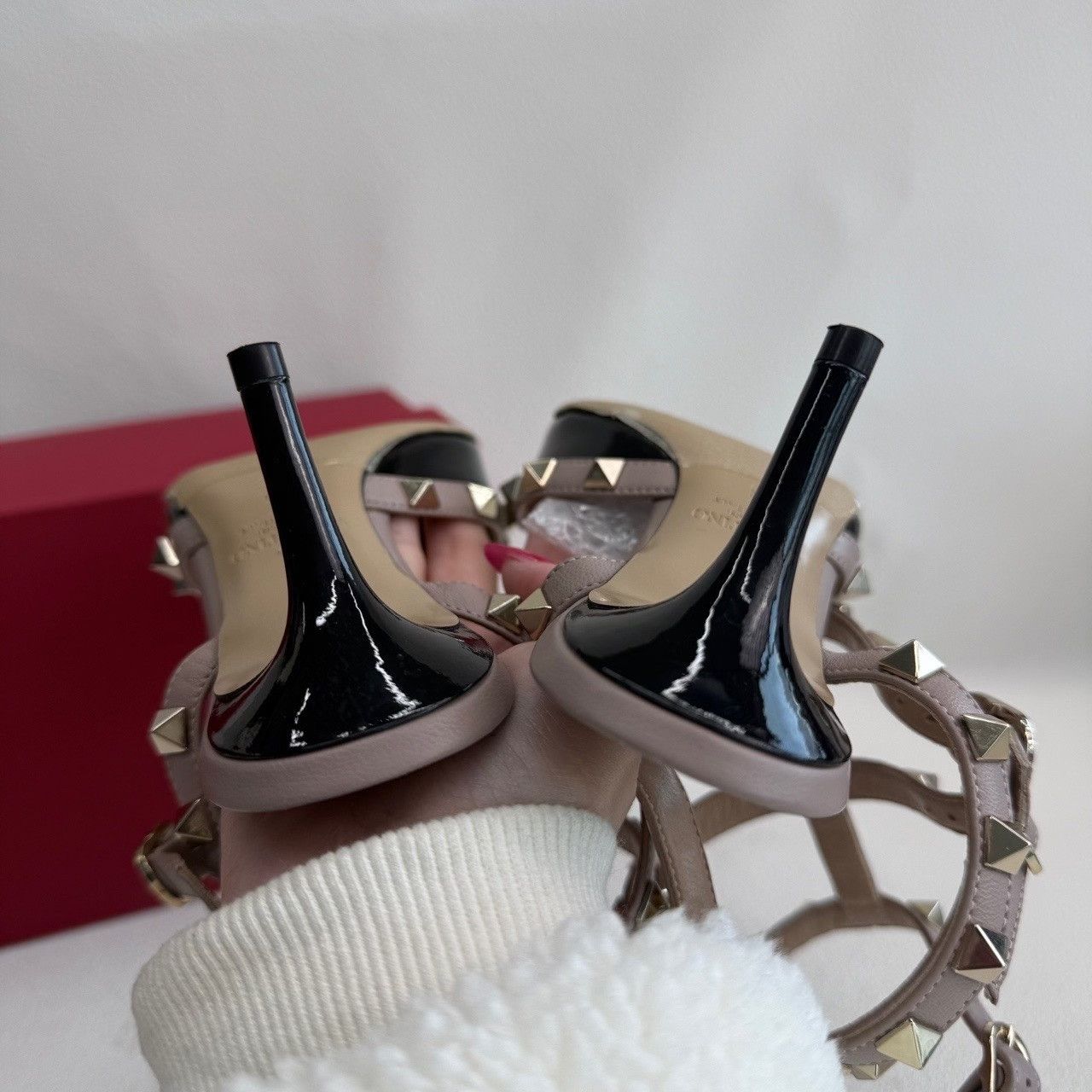 Valentino Valentino Leather Black Sandals us_5 Women Size US 5 / IT 35 - 7 Thumbnail