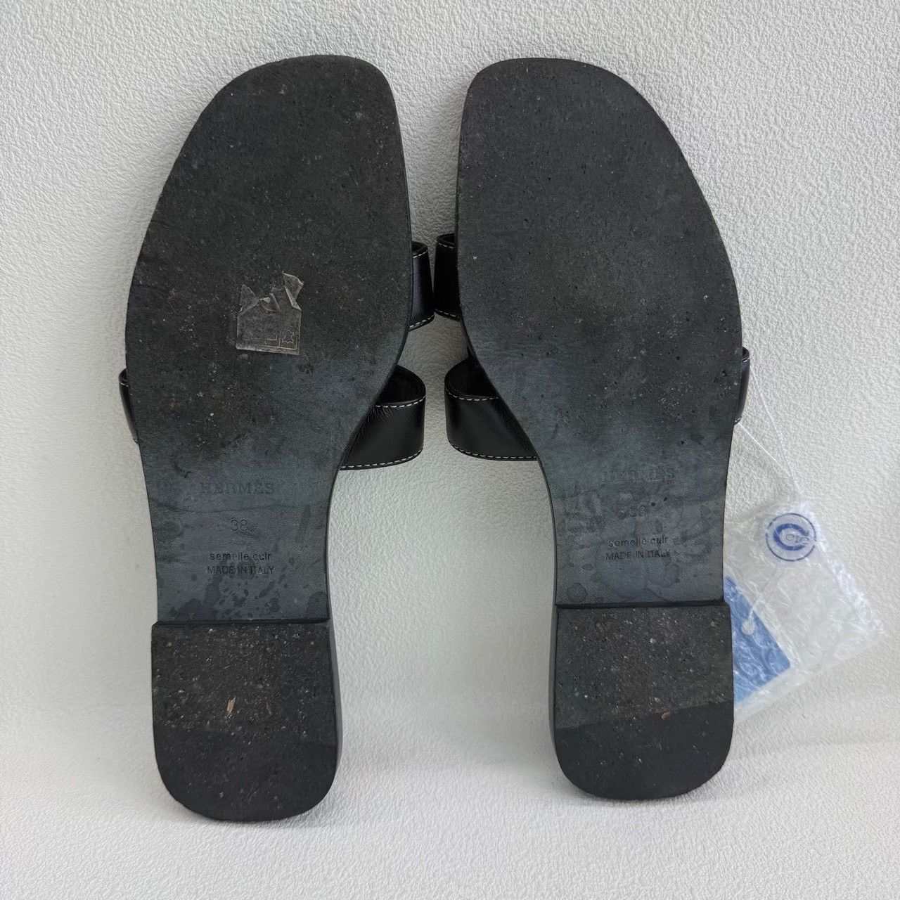 Hermes Hermes Leather Black Sandals us_7-5 Women Size US 7.5 / IT 37.5 - 7 Thumbnail