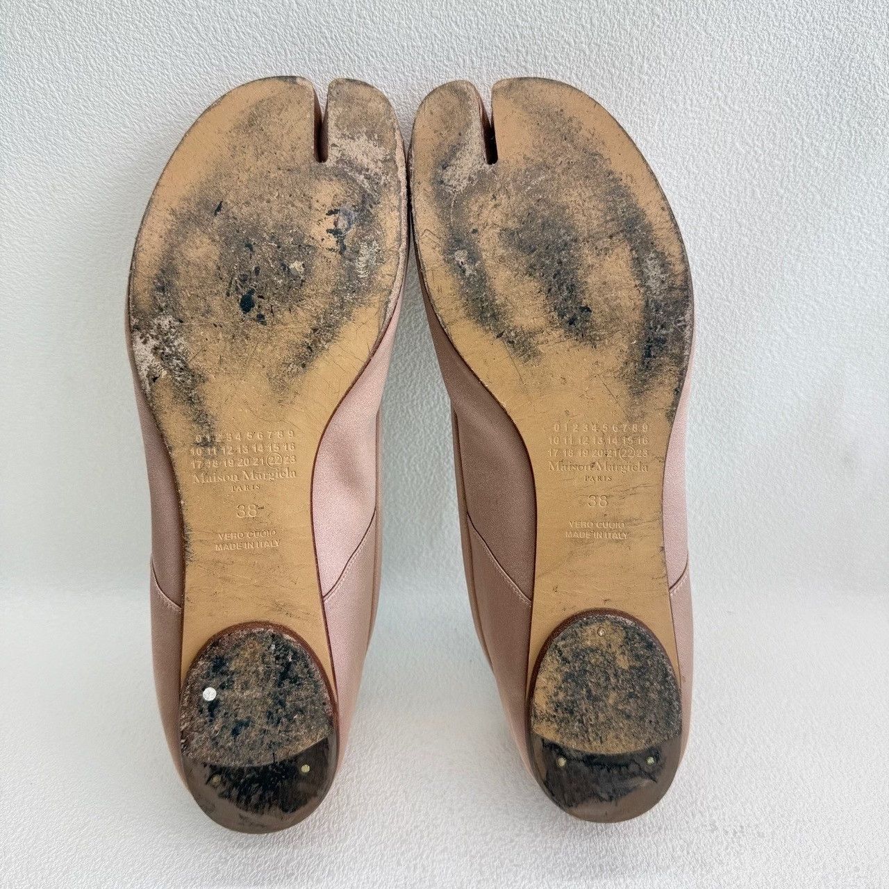 Maison Margiela Maison Margiela Pink Lowtop Sneakers us_7-5 Women Size US 7.5 / IT 37.5 - 7 Thumbnail
