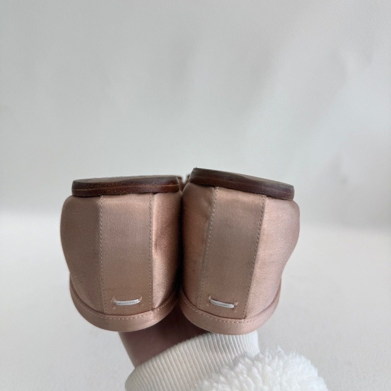 Maison Margiela Maison Margiela Pink Lowtop Sneakers us_7-5 Women Size US 7.5 / IT 37.5 - 6 Thumbnail