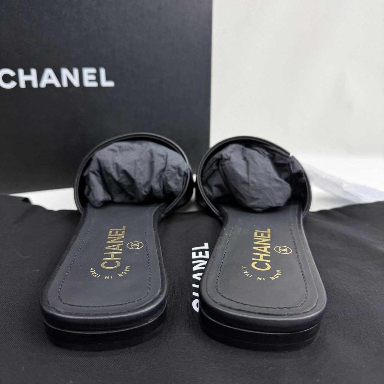 Chanel Chanel Black Sandals us_8-5 Women Size US 8.5 / IT 38.5 - 6 Thumbnail