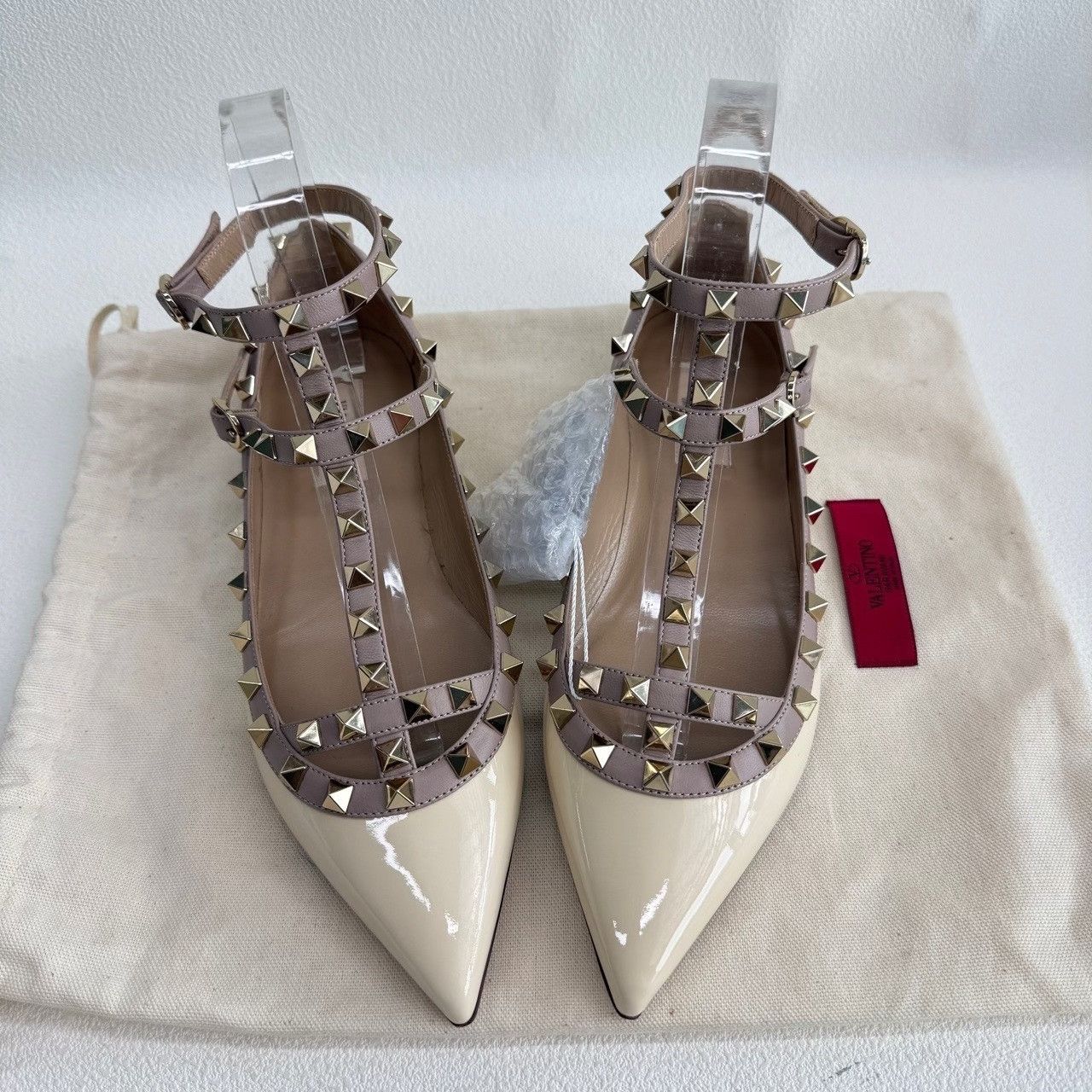 Valentino Valentino White Lowtop Sneakers us_7-5 Women Size US 7.5 / IT 37.5 - 9 Thumbnail