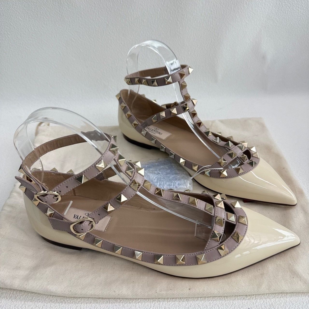 Valentino Valentino White Lowtop Sneakers us_7-5 Women Size US 7.5 / IT 37.5 - 3 Thumbnail