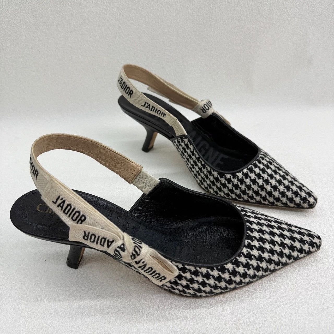 Dior Dior Lowtop Sneakers us_6 Women Size US 6 / IT 36 - 3 Thumbnail