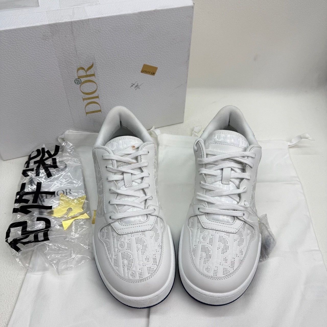 Dior Dior White Lowtop Sneakers us_5 Women Size US 5 / IT 35 - 2 Thumbnail