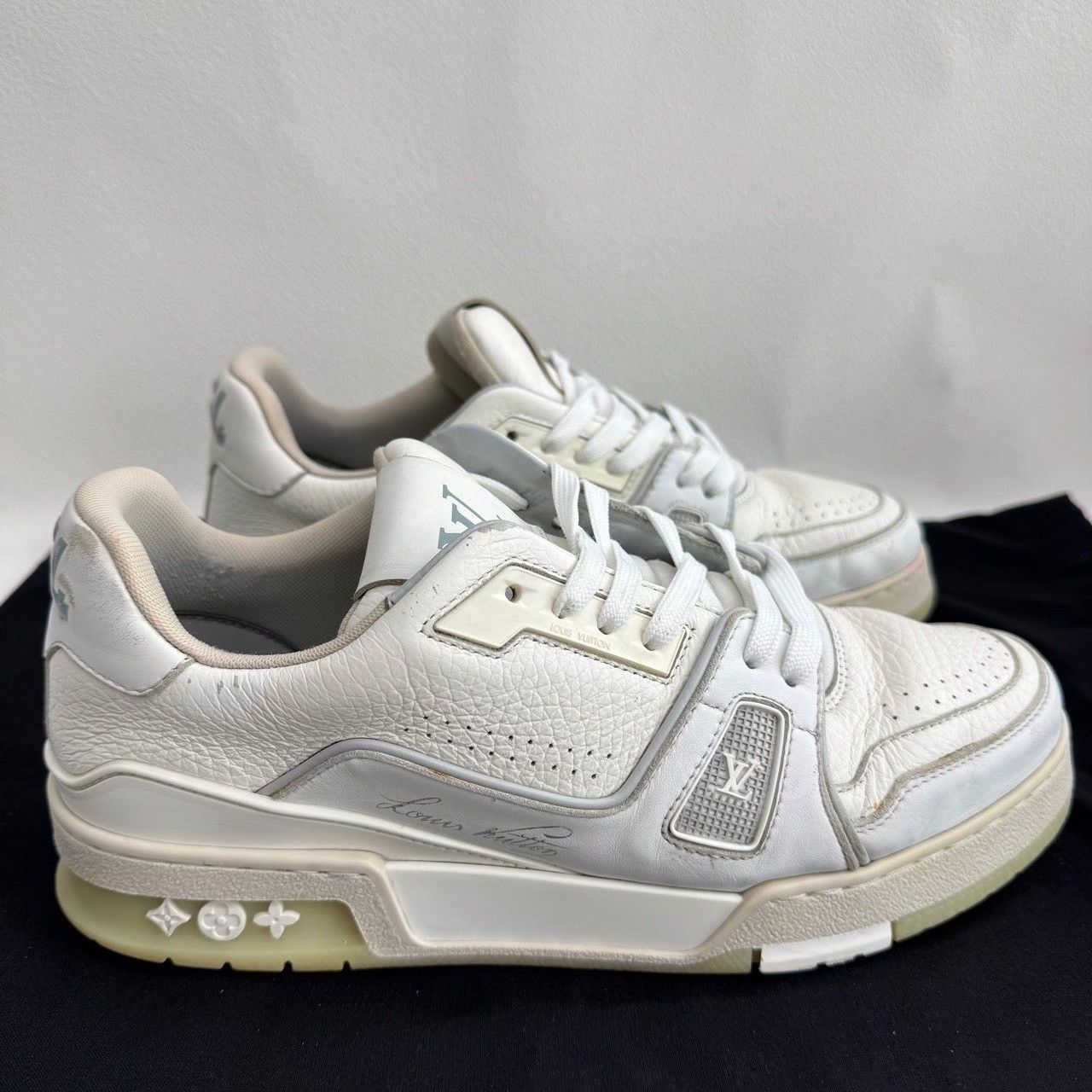 Louis Vuitton Louis Vuitton Training White Lowtop Sneakers 7.5 Men Size US 7.5 / EU 40-41 - 4 Thumbnail