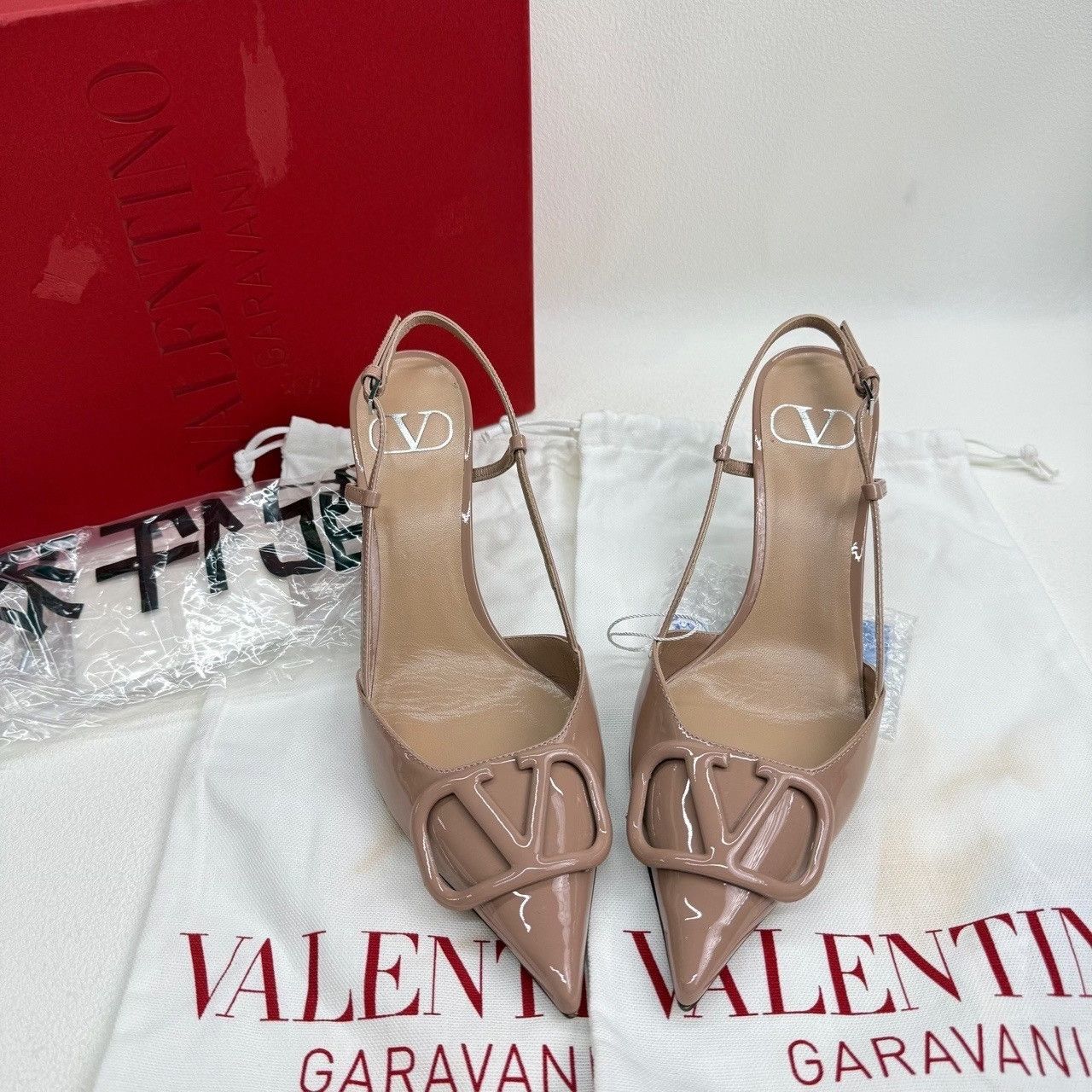 Valentino Valentino Retro Pink Sandals us_7-5 Women Size US 7.5 / IT 37.5 - 2 Thumbnail