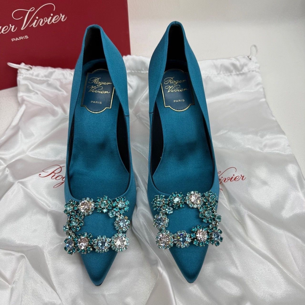 Roger Vivier Roger Vivier Retro Blue Lowtop Sneakers us_5 Women Size US 5 / IT 35 - 3 Thumbnail