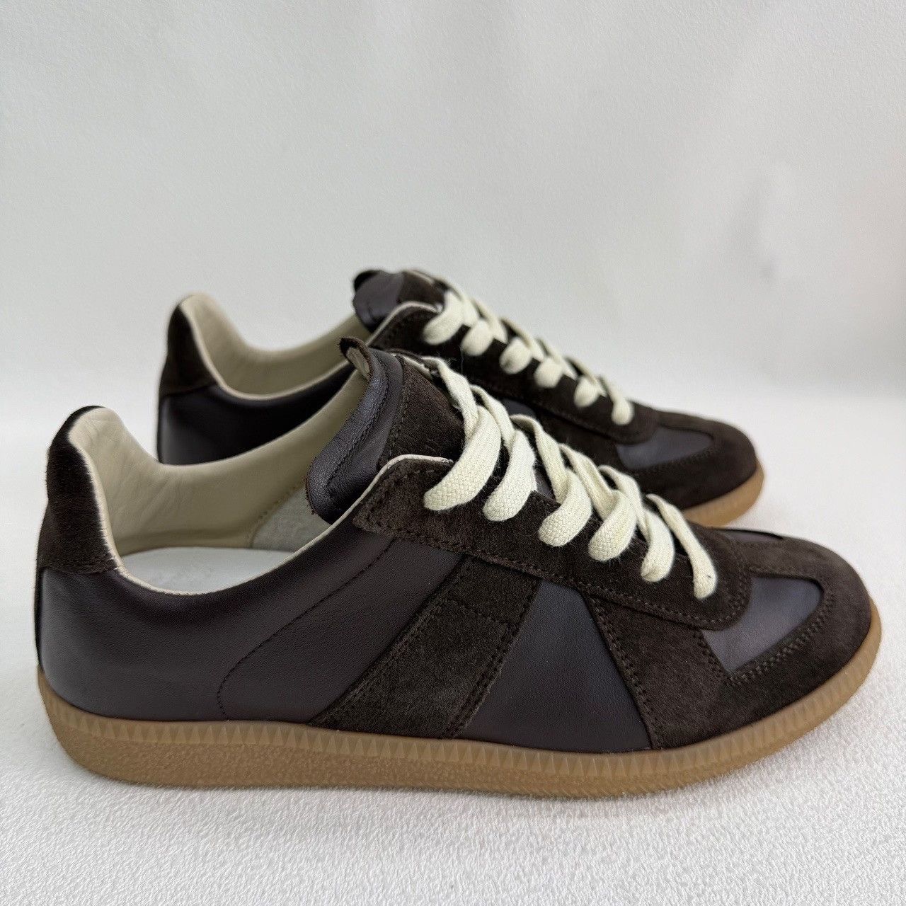 Maison Margiela Maison Margiela Leather Brown Lowtop Sneakers us_6 Women Size US 6 / IT 36 - 4 Thumbnail