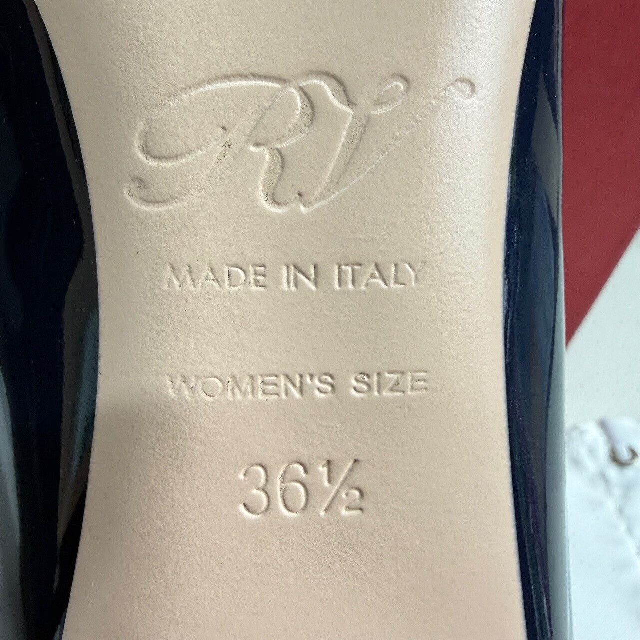 Roger Vivier Roger Vivier Retro Blue Lowtop Sneakers us_6 Women Size US 6 / IT 36 - 9 Thumbnail