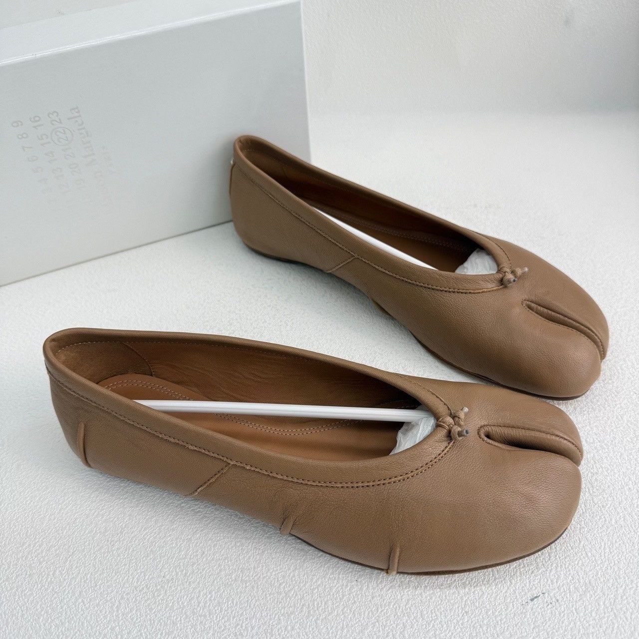 Maison Margiela Maison Margiela Brown Lowtop Sneakers us_6-5 Women Size US 6.5 / IT 36.5 - 4 Thumbnail