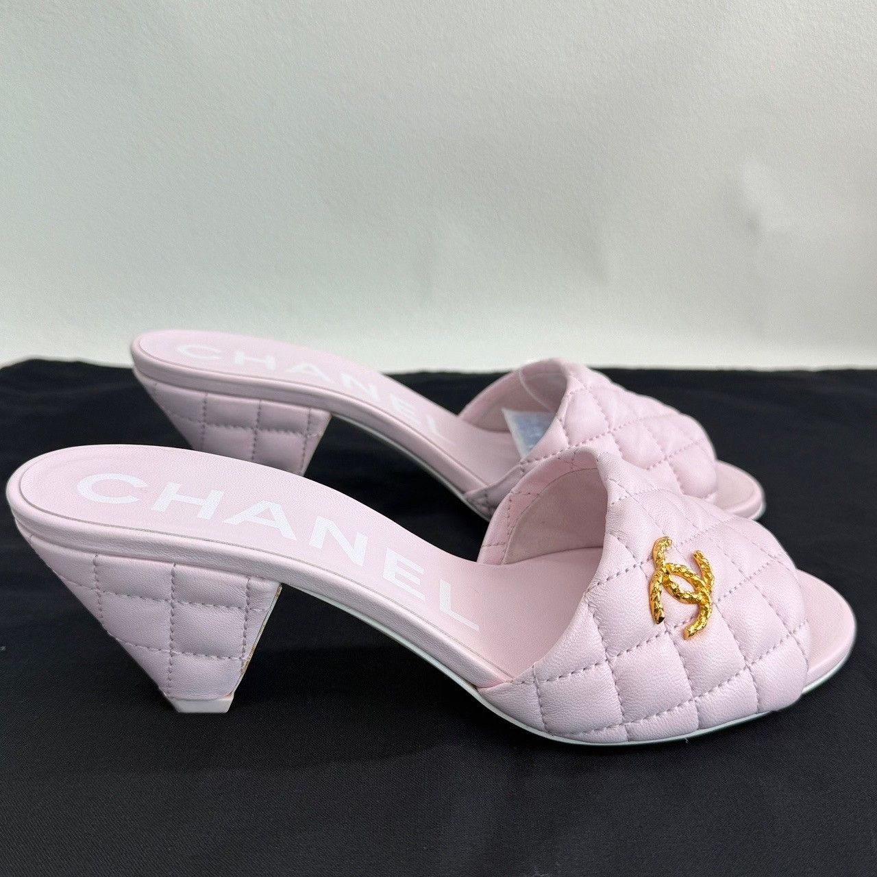 Chanel Chanel Plaid Pink Sandals us_6-5 Women Size US 6.5 / IT 36.5 - 4 Thumbnail