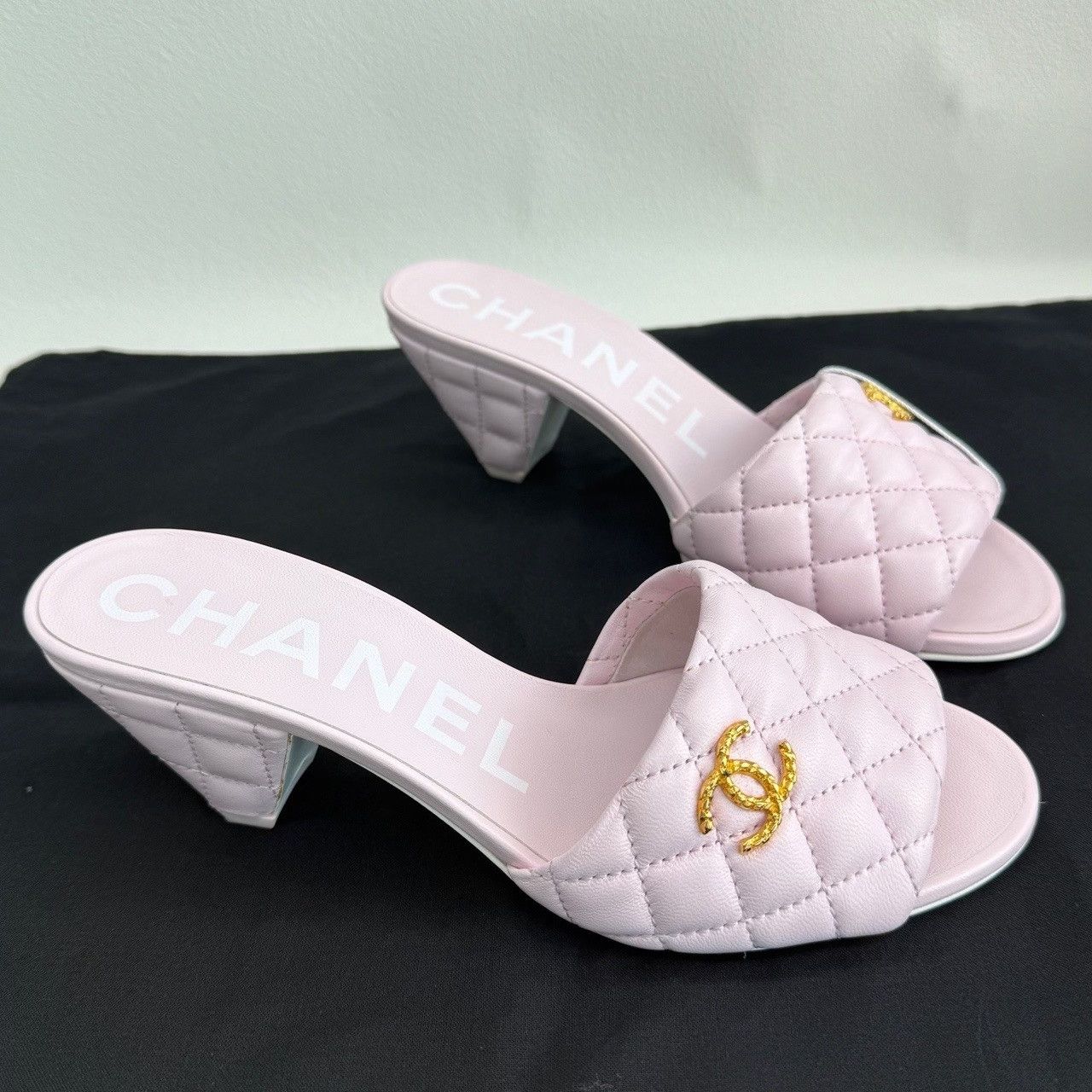 Chanel Chanel Plaid Pink Sandals us_6-5 Women Size US 6.5 / IT 36.5 - 3 Thumbnail