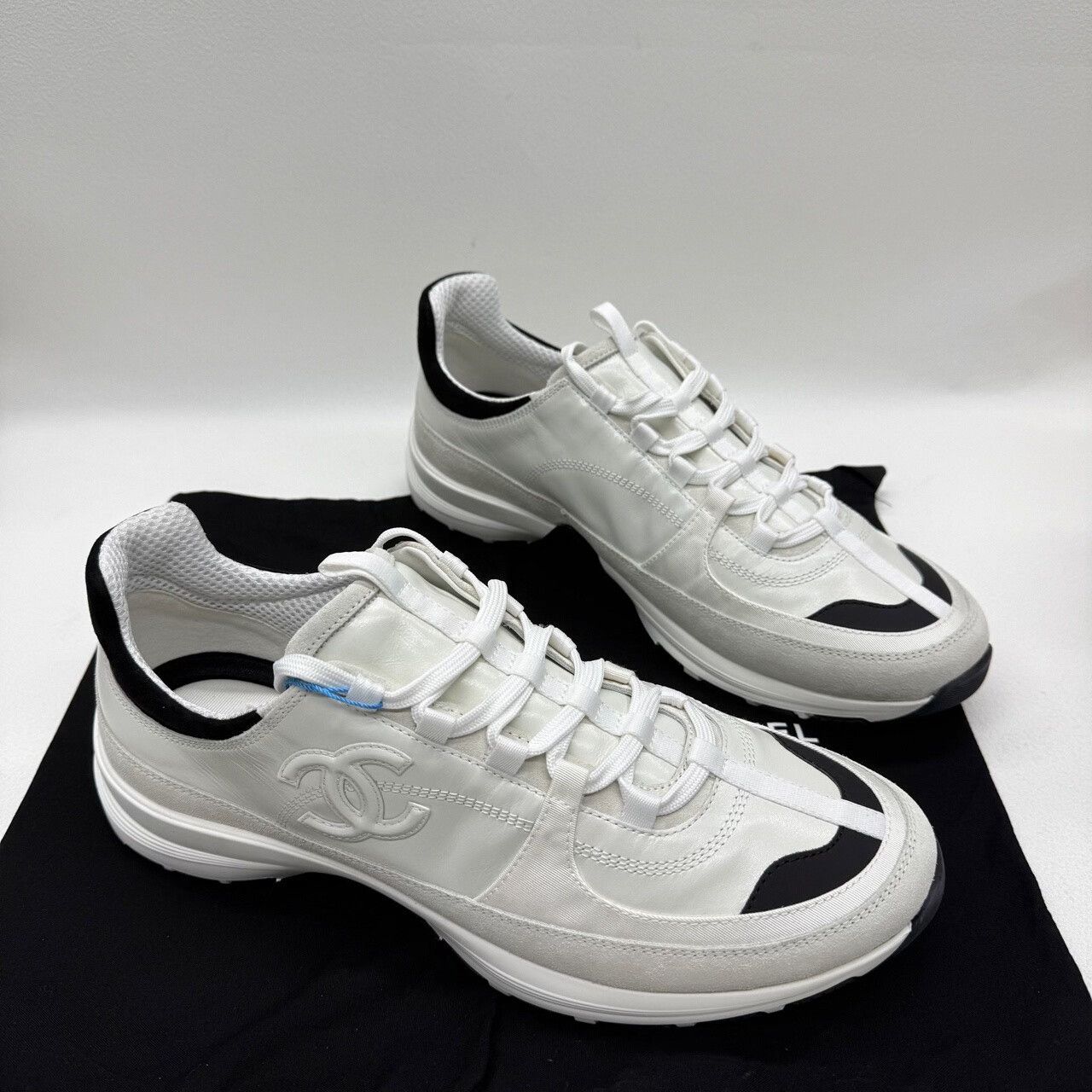 Chanel Chanel Casual White Lowtop Sneakers 11.5 Men Size US 11.5 / EU 44-45 - 4 Thumbnail