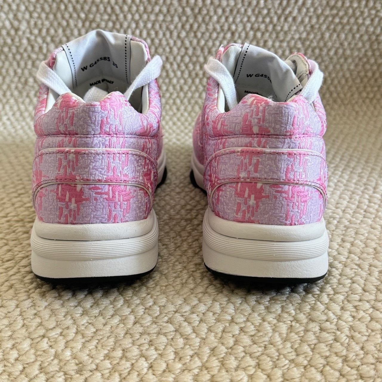 Chanel Chanel Plaid Pink Lowtop Sneakers us_5 Women Size US 5 / IT 35 - 5 Thumbnail