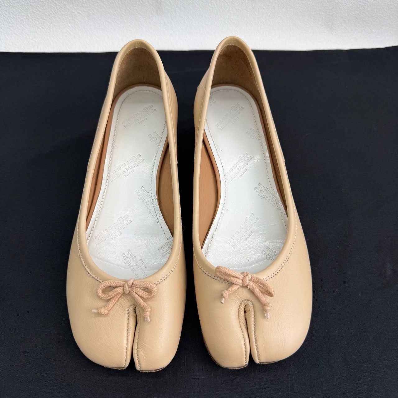 Maison Margiela Maison Margiela Leather Beige Lowtop Sneakers us_5 Women Size US 5 / IT 35 - 2 Thumbnail