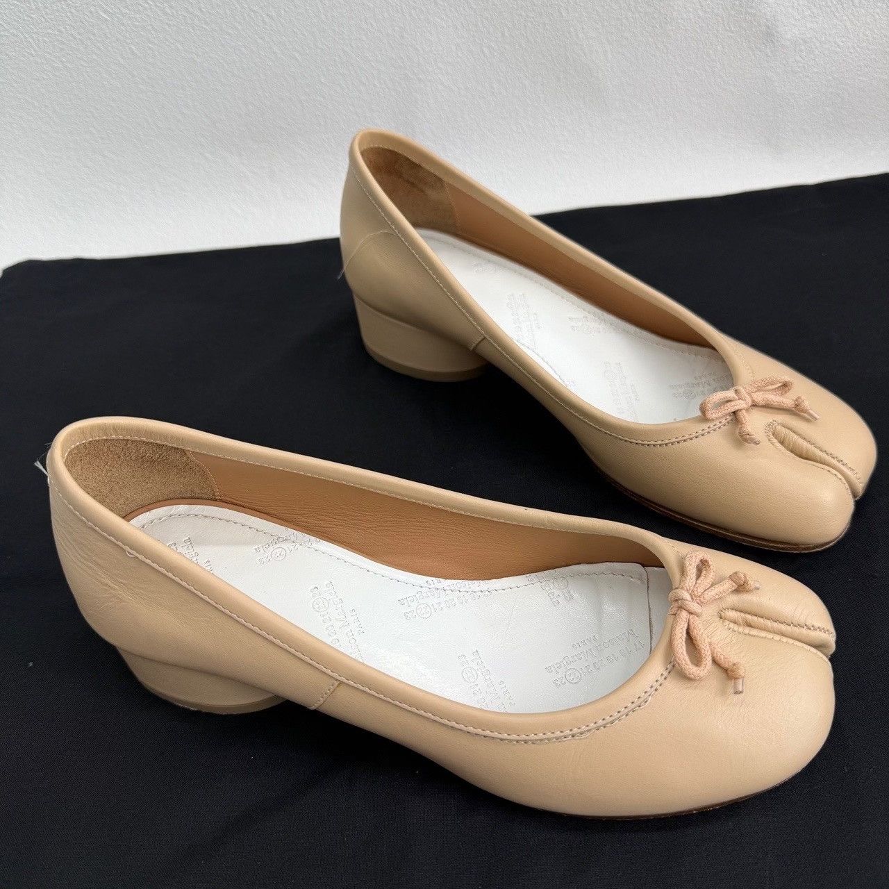 Maison Margiela Maison Margiela Leather Beige Lowtop Sneakers us_5 Women Size US 5 / IT 35 - 3 Thumbnail